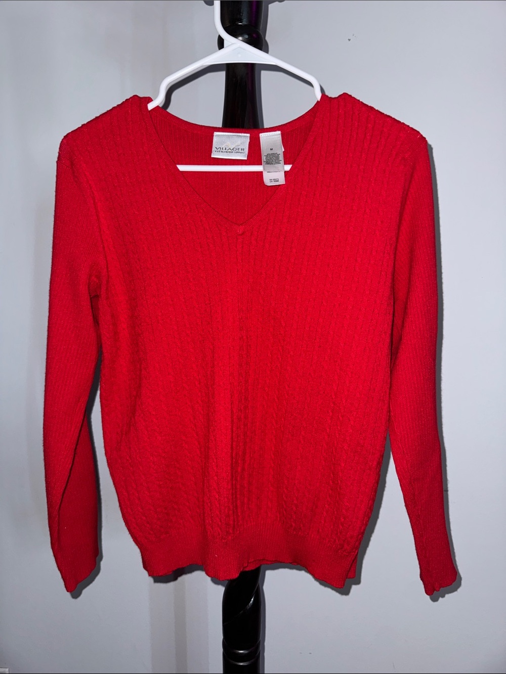 villager Red V-Neck Cable Knit Sweater 31